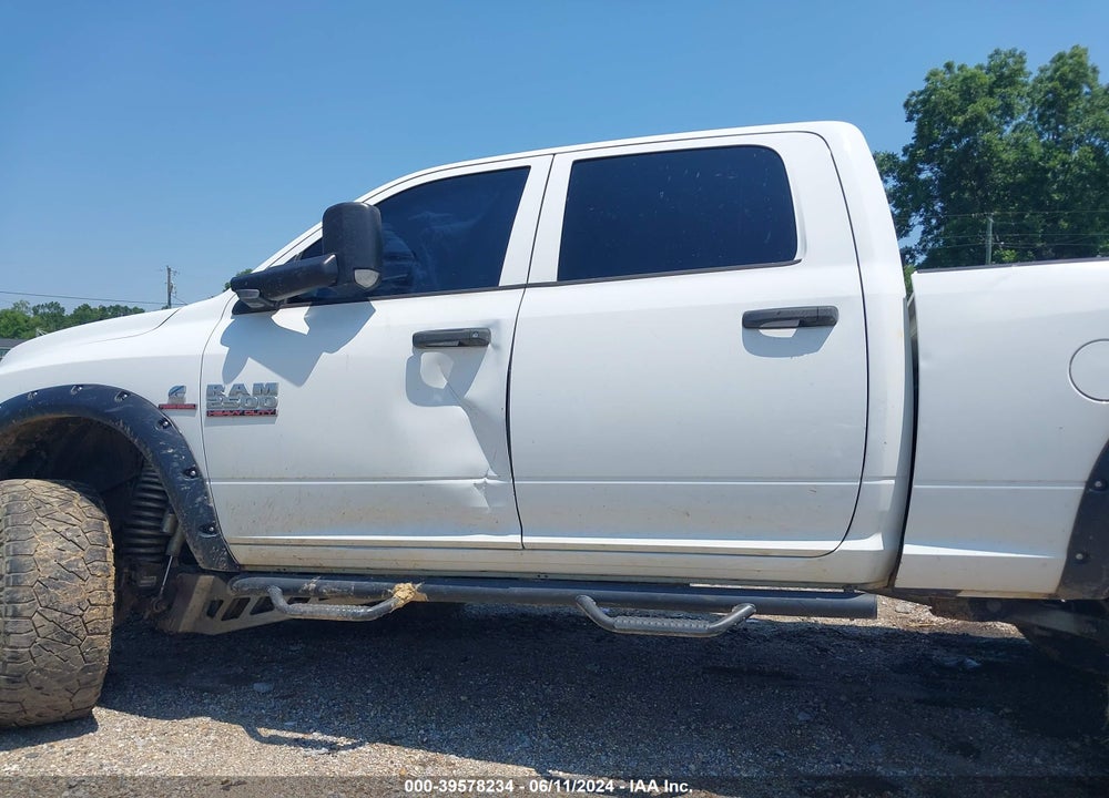 2014 RAM 2500 TRADESMAN VIN: 3C6UR5CLXEG156681
