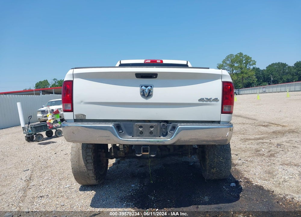 2014 RAM 2500 TRADESMAN VIN: 3C6UR5CLXEG156681