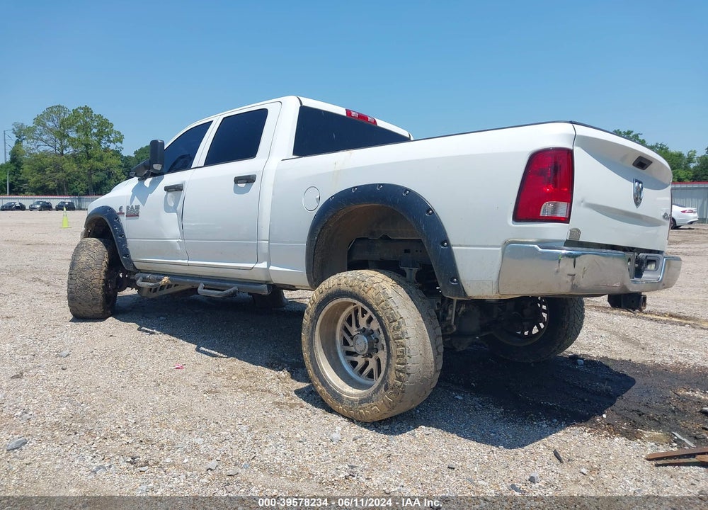 2014 RAM 2500 TRADESMAN VIN: 3C6UR5CLXEG156681