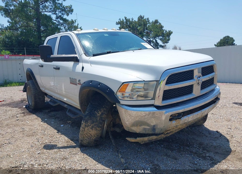 2014 RAM 2500 TRADESMAN VIN: 3C6UR5CLXEG156681