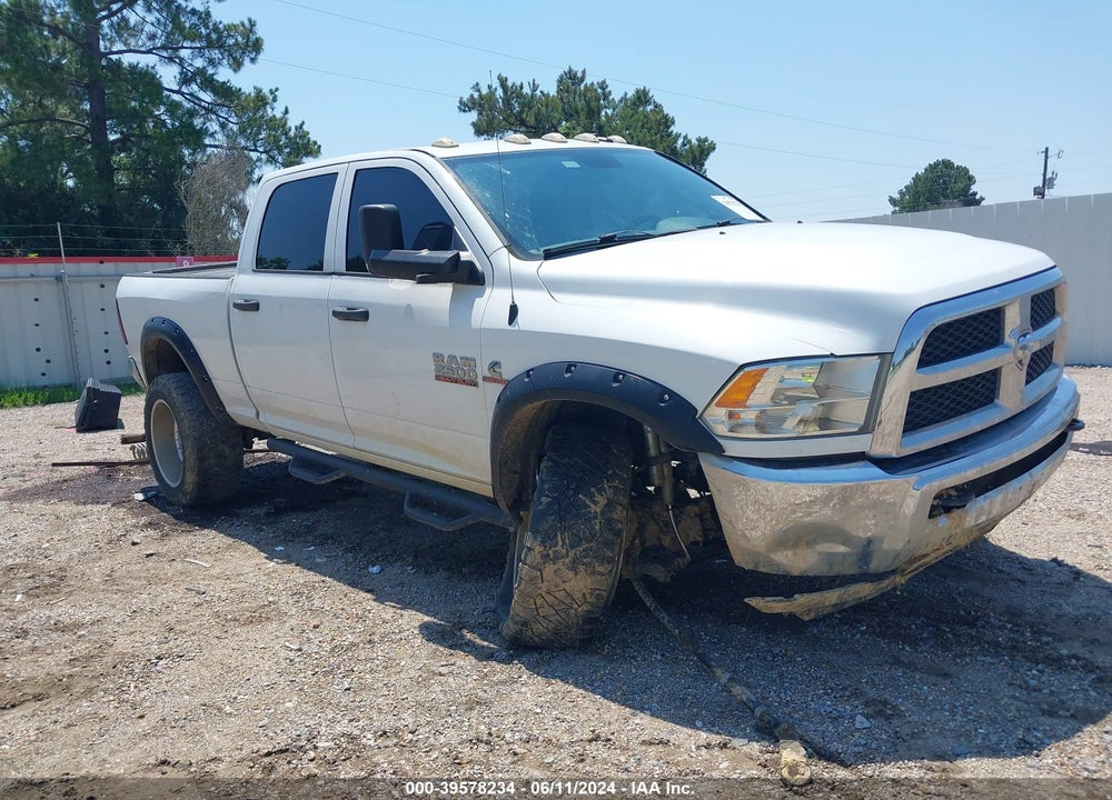 2014 RAM 2500 TRADESMAN VIN: 3C6UR5CLXEG156681
