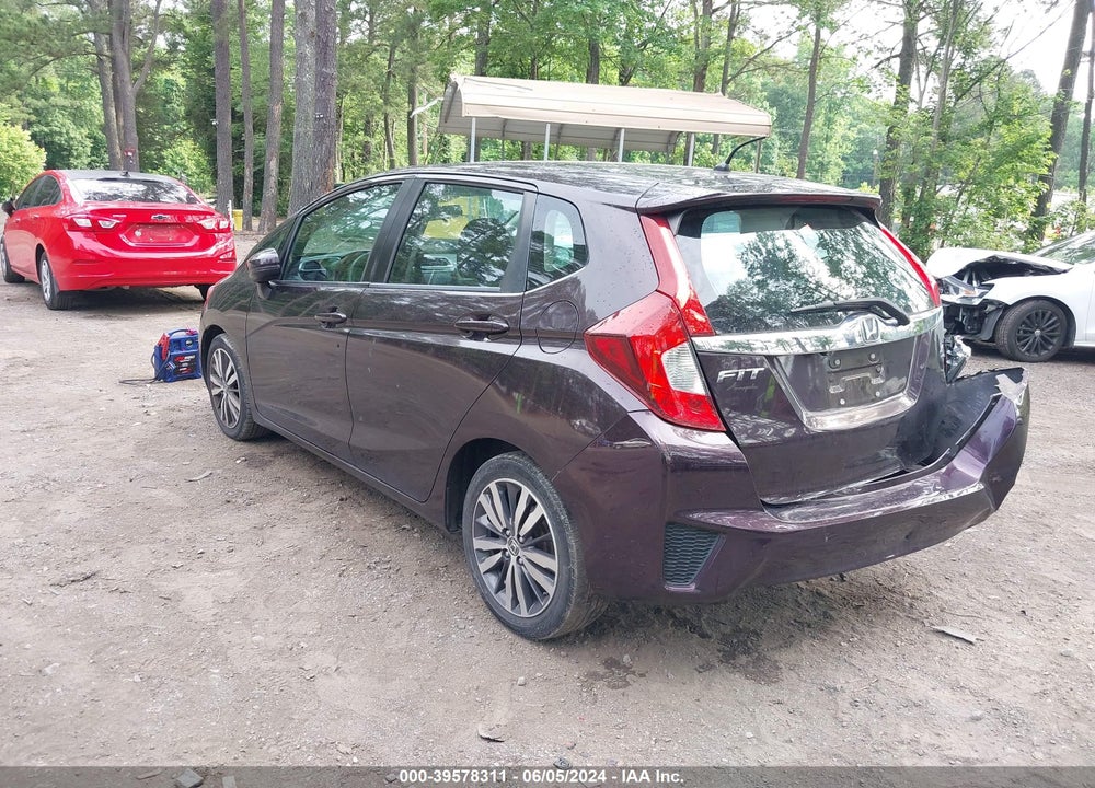 2015 HONDA FIT VIN: 3HGGK5H80FM757262