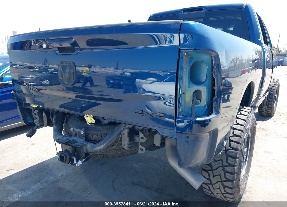 2022 RAM 2500 LAIE  4X4 6'4 BOX VIN: 3C6UR5FL2NG366588