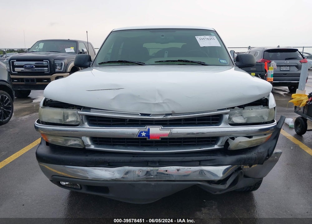 2004 CHEVROLET TAHOE LS VIN: 1GNEC13V54R309658