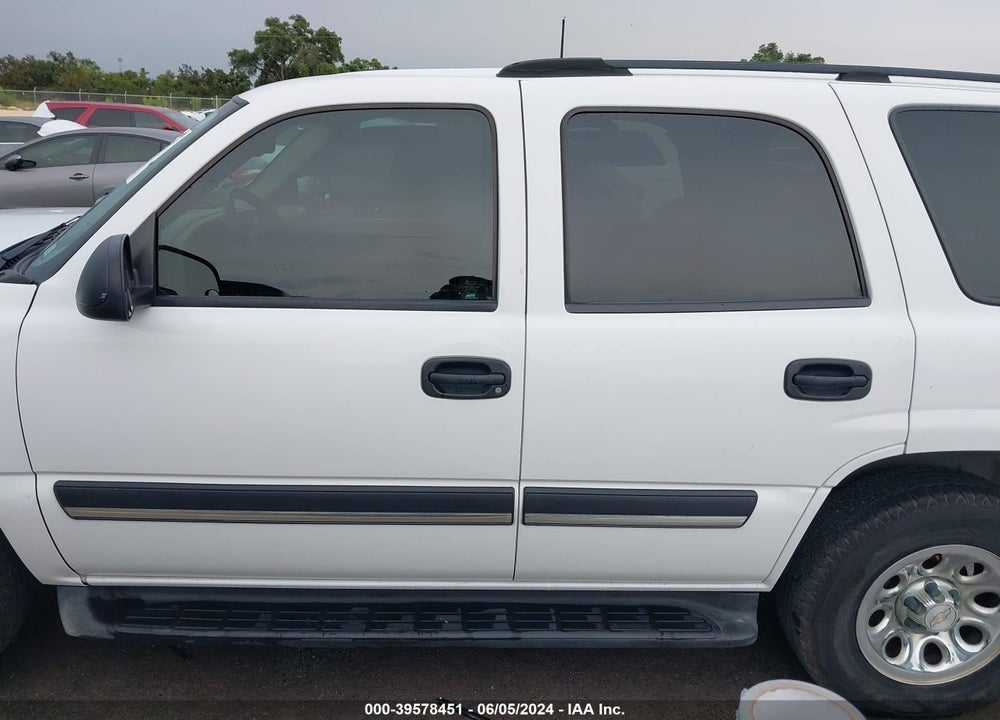 2004 CHEVROLET TAHOE LS VIN: 1GNEC13V54R309658