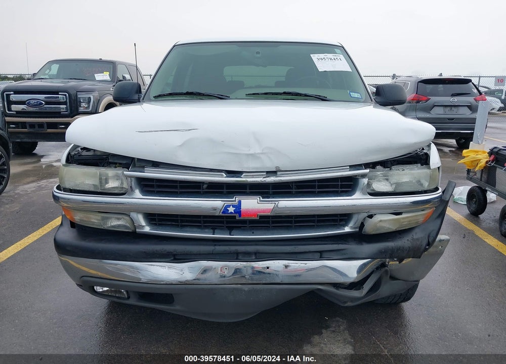 2004 CHEVROLET TAHOE LS VIN: 1GNEC13V54R309658