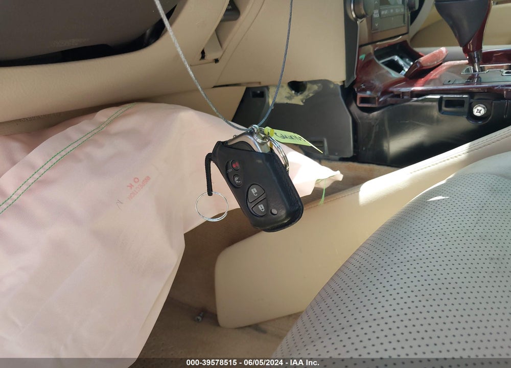 2008 LEXUS LS 460 VIN: JTHBL46F885083712