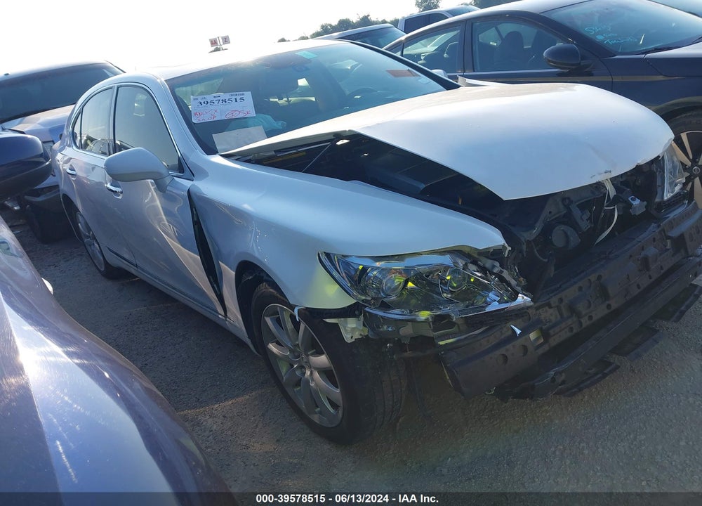 2008 LEXUS LS 460 VIN: JTHBL46F885083712