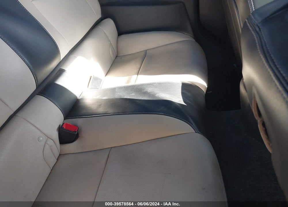 2015 CHEVROLET CAMARO VIN: 2G1FB1E32F9307853