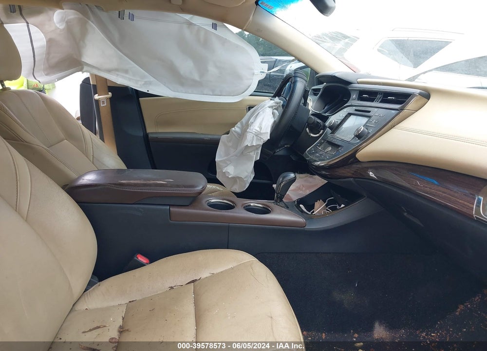 2015 TOYOTA AVALON XLE TOURING VIN: 4T1BK1EBXFU172066