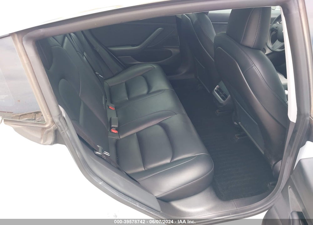 2020 TESLA MODEL 3 STANDARD RANGE PLUS REAR-WHEEL DRIVE/STANDARD RANGE REAR-WHEEL DRIVE VIN: 5YJ3E1EA2LF737454