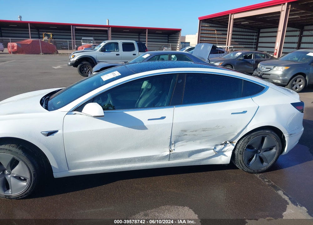 2020 TESLA MODEL 3 STANDARD RANGE PLUS REAR-WHEEL DRIVE/STANDARD RANGE REAR-WHEEL DRIVE VIN: 5YJ3E1EA2LF737454