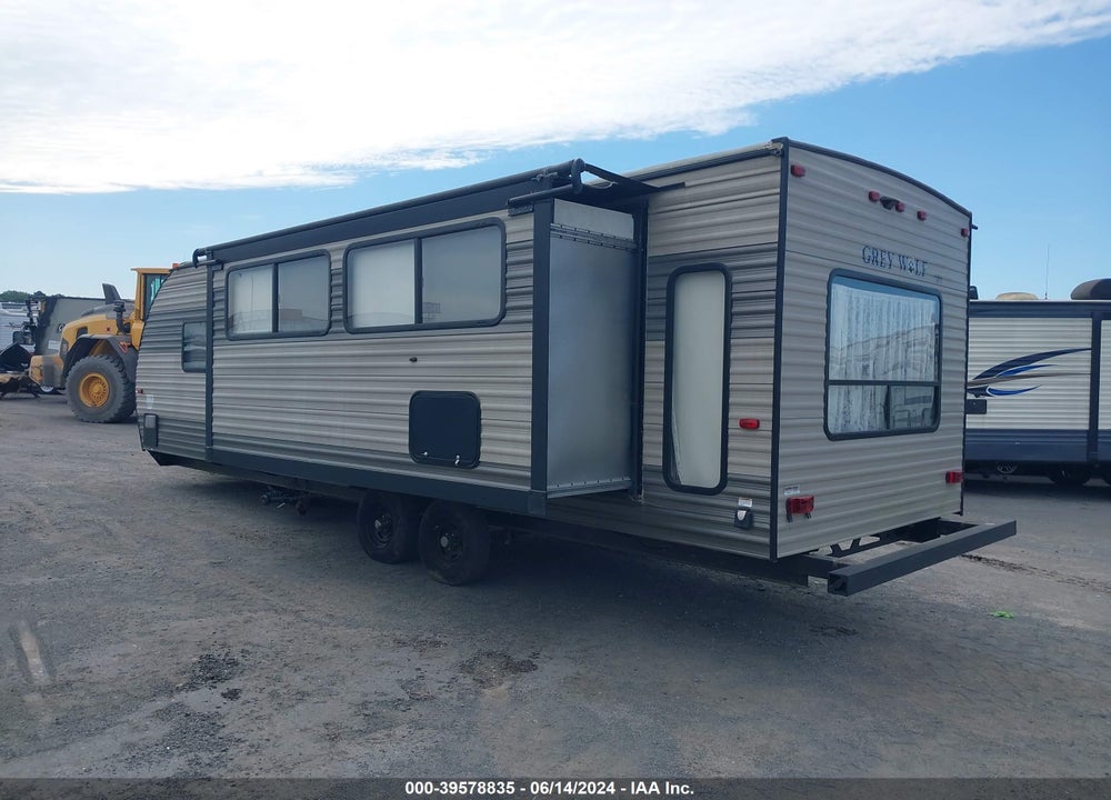 2018 FOREST RIVER GREY WOLF M-26RL VIN: 4X4TCKB22JK047092