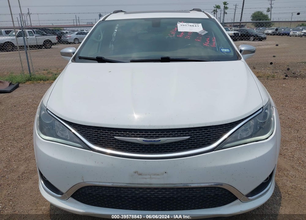 2019 CHRYSLER PACIFICA LIMITED VIN: 2C4RC1GG8KR617226
