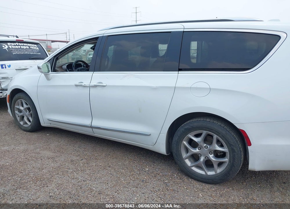 2019 CHRYSLER PACIFICA LIMITED VIN: 2C4RC1GG8KR617226