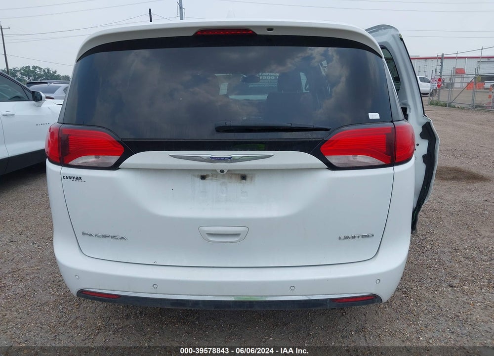 2019 CHRYSLER PACIFICA LIMITED VIN: 2C4RC1GG8KR617226