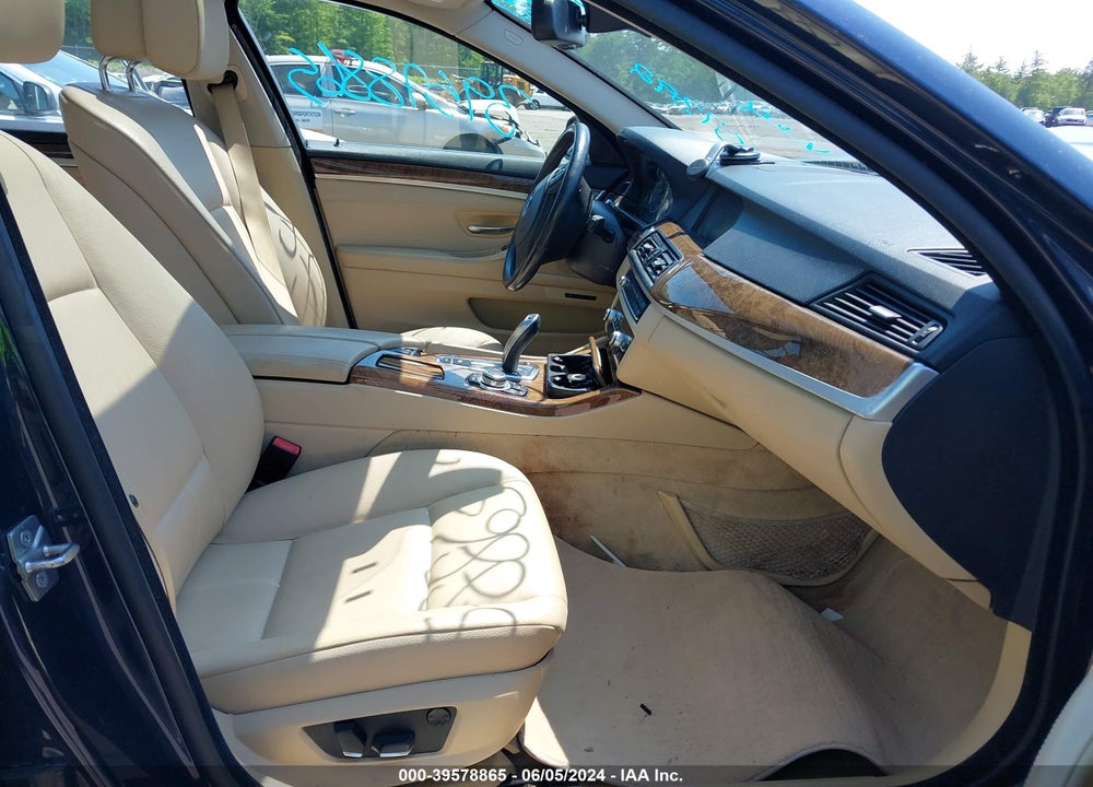 2011 BMW 535I XDRIVE VIN: WBAFU7C57BDU55855