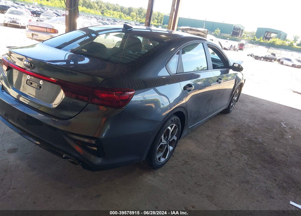 2020 KIA FORTE LXS VIN: 3KPF24AD8LE223623