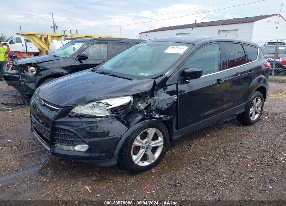 2015 ESCAPE FORD  SE VIN: 1FMCU9G9XFUB38345