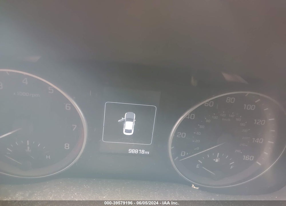 2018 HYUNDAI ELANTRA SEL VIN: 5NPD84LF4JH301554