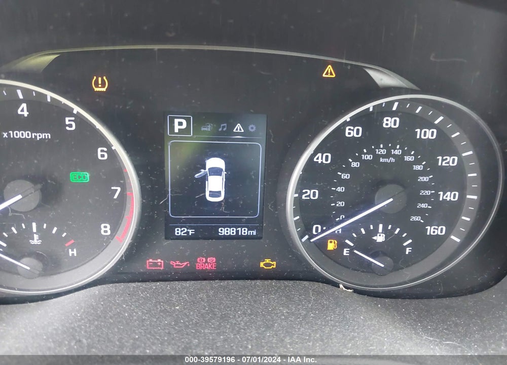 2018 HYUNDAI ELANTRA SEL VIN: 5NPD84LF4JH301554