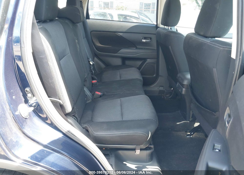2017 MITSUBISHI OUTLANDER SE VIN: JA4AZ3A30HZ010839