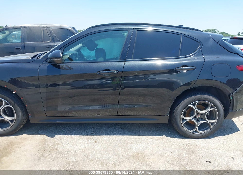 2018 ALFA ROMEO STELVIO SPORT AWD VIN: ZASFAKPN1J7B86362