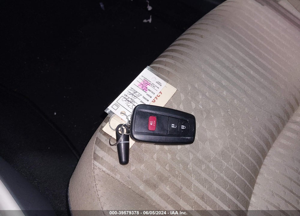 2016 TOYOTA PRIUS VIN: JTDKARFU3G3014326