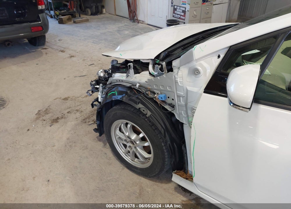 2016 TOYOTA PRIUS VIN: JTDKARFU3G3014326