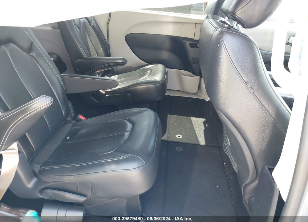 2022 CHRYSLER PACIFICA TOURING L VIN: 2C4RC1BG2NR126145
