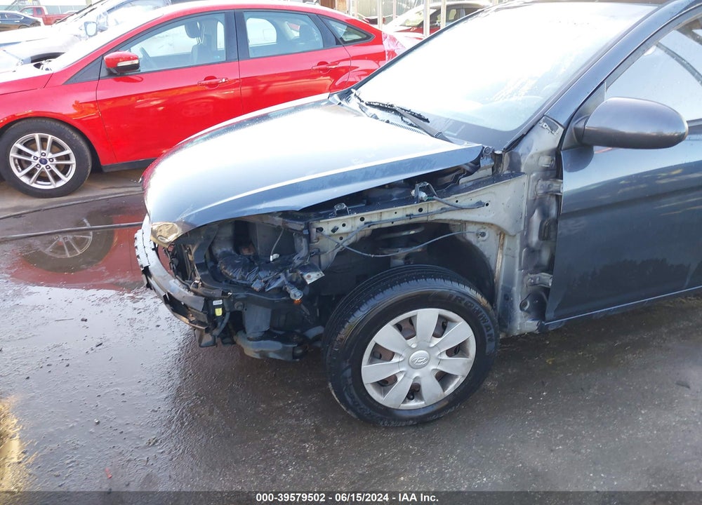 2007 HYUNDAI ACCENT GS VIN: KMHCM36C37U025185