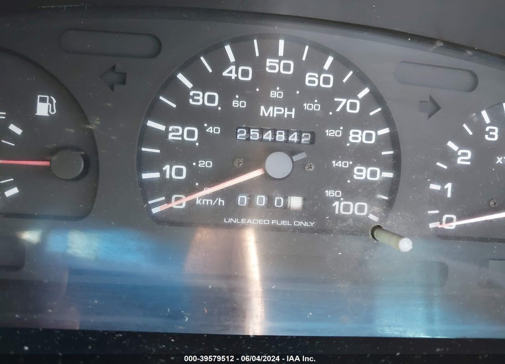 1994 NISSAN TRUCK XE VIN: 1N6SD11SXRC346102