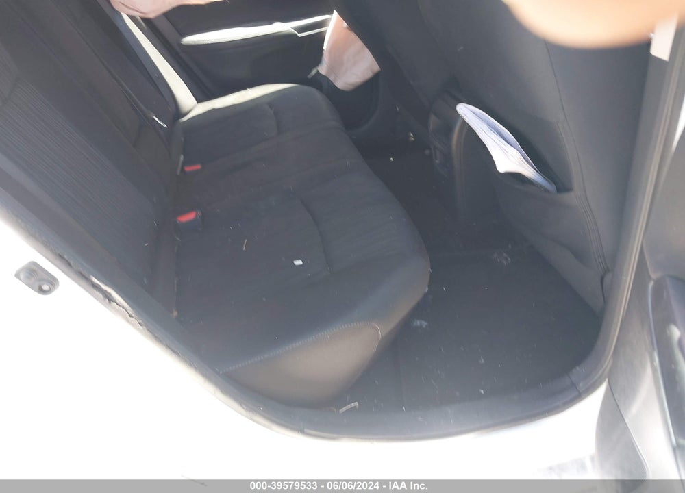 2017 NISSAN SENTRA VIN: 3N1AB7AP7HY331231