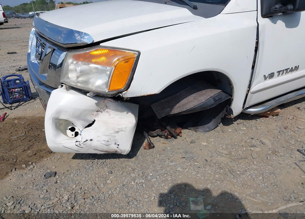 2008 NISSAN TITAN SE VIN: 1N6AA07F38N308819