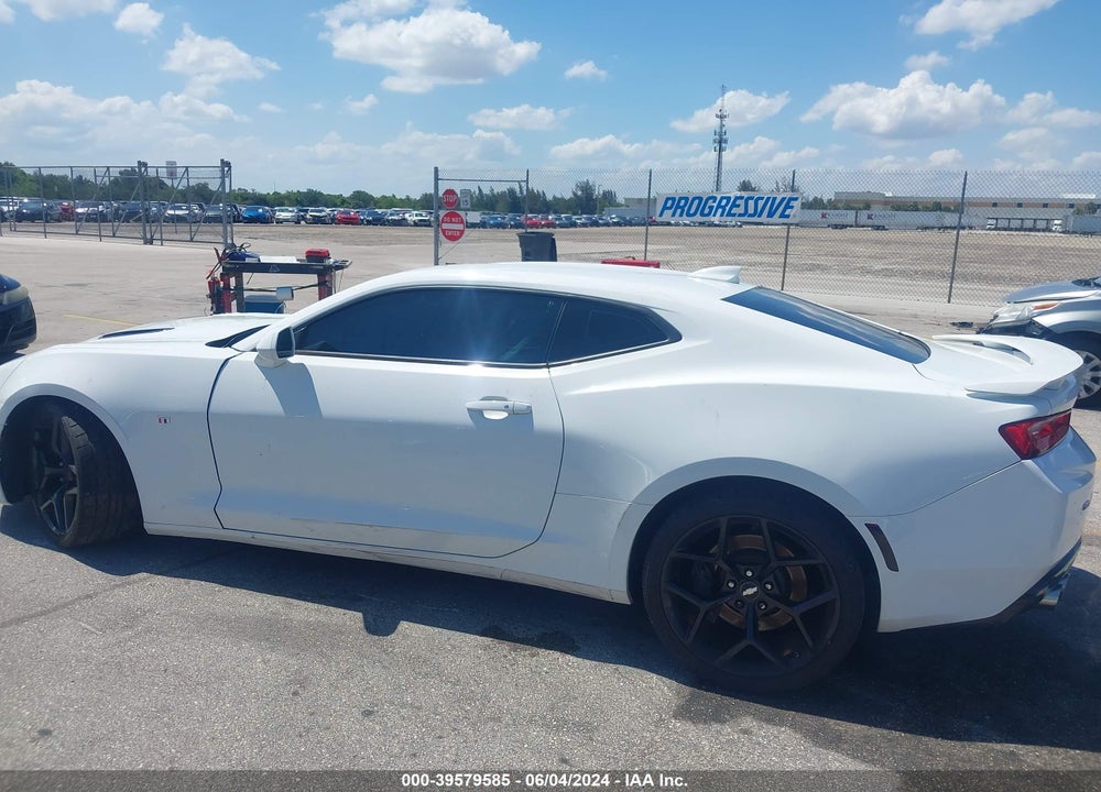 2016 CHEVROLET CAMARO 1SS VIN: 1G1FE1R73G0172382