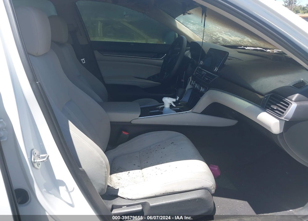 2018 HONDA ACCORD EX VIN: 1HGCV1F47JA229304