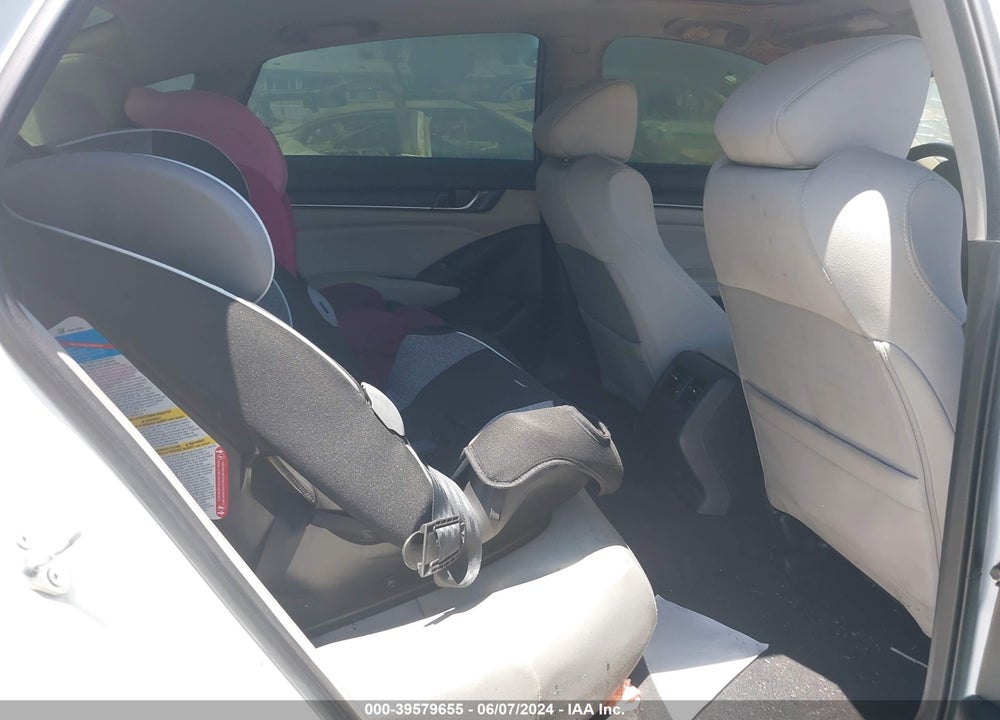 2018 HONDA ACCORD EX VIN: 1HGCV1F47JA229304
