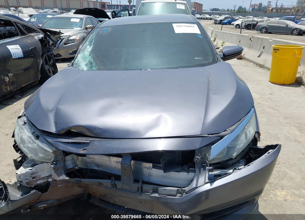 2018 HONDA CIVIC LX VIN: 2HGFC2F51JH513532
