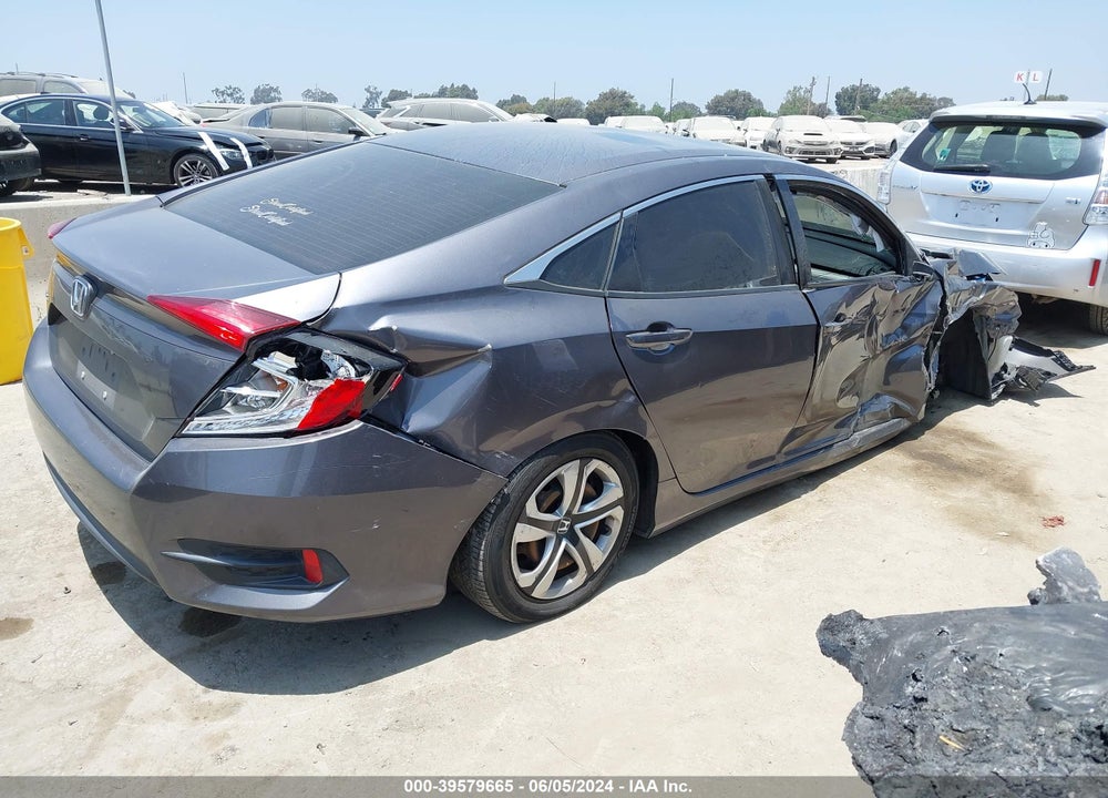 2018 HONDA CIVIC LX VIN: 2HGFC2F51JH513532
