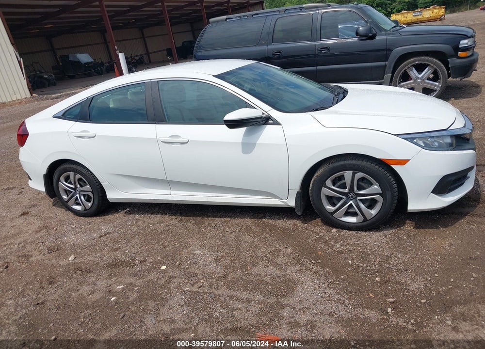 2018 HONDA CIVIC LX VIN: 19XFC2F50JE012965