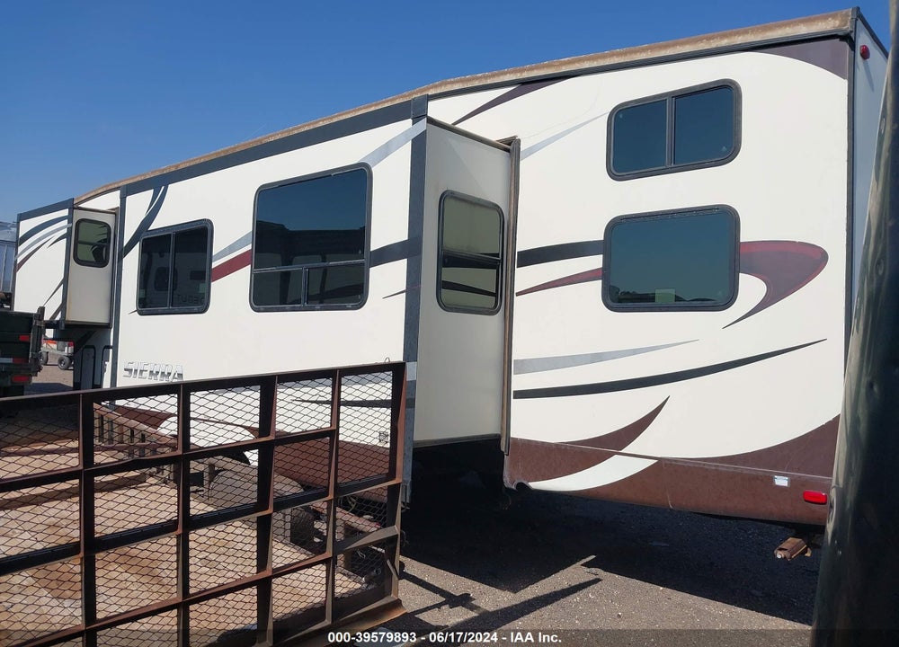 2014 FOREST RIVER SIERRA 3010K VIN: 4X4FSEF29EJ039336