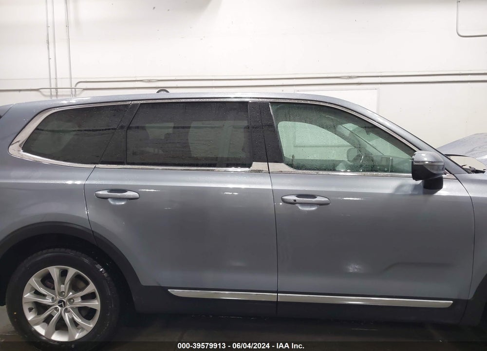 2020 KIA TELLURIDE LX VIN: 5XYP2DHC4LG017140