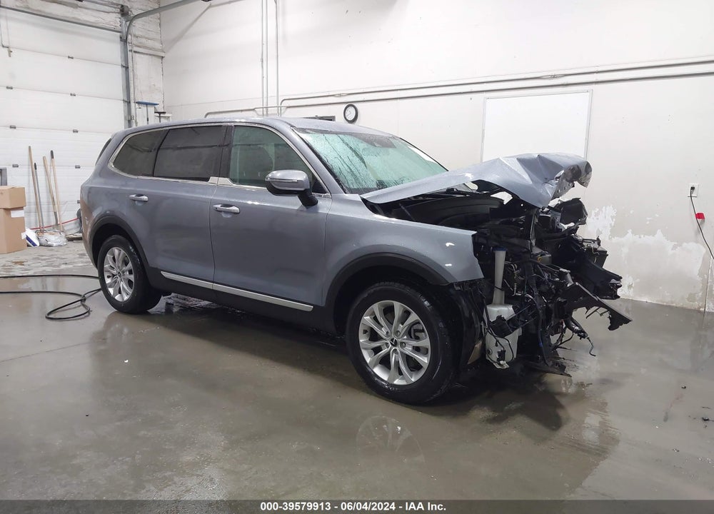 2020 KIA TELLURIDE LX VIN: 5XYP2DHC4LG017140
