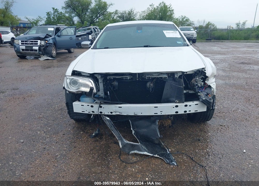 2018 CHRYSLER 300 LIMITED VIN: 2C3CCAEG7JH308672