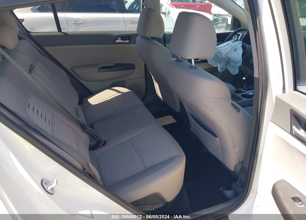 2019 KIA SPORTAGE VIN: KNDPMCAC8K7528506