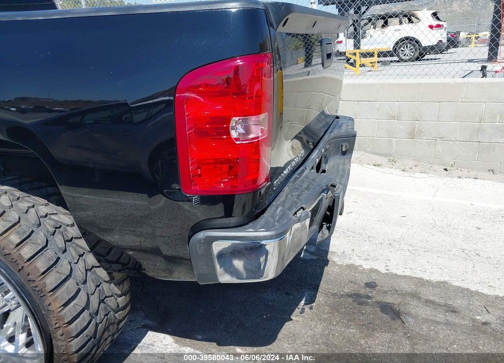 2013 CHEVROLET SILVERADO 1500 VIN: 1GCRCSE04DZ402222
