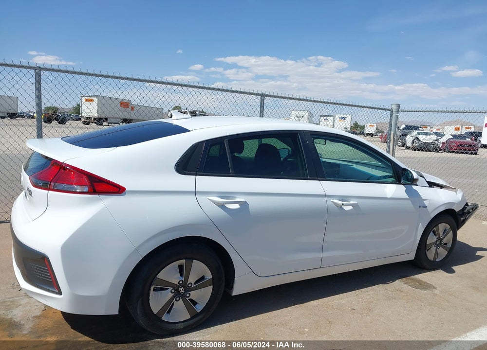 2020 HYUNDAI IONIQ HYBRID BLUE VIN: KMHC65LC8LU211812