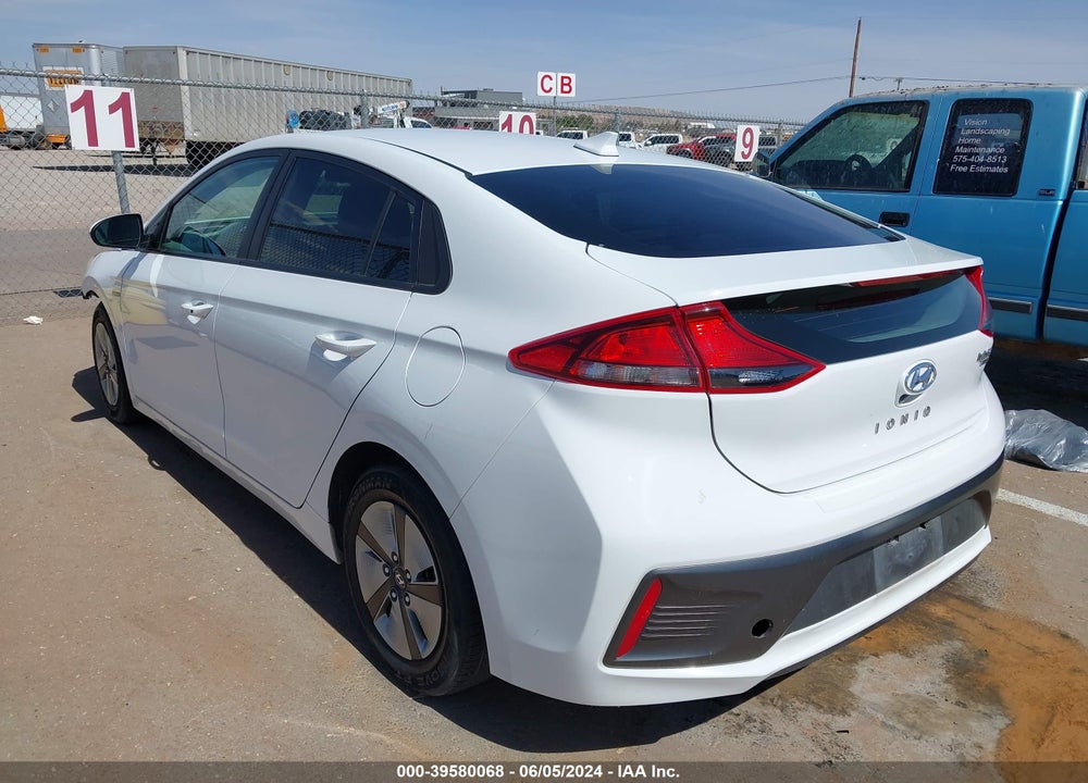 2020 HYUNDAI IONIQ HYBRID BLUE VIN: KMHC65LC8LU211812