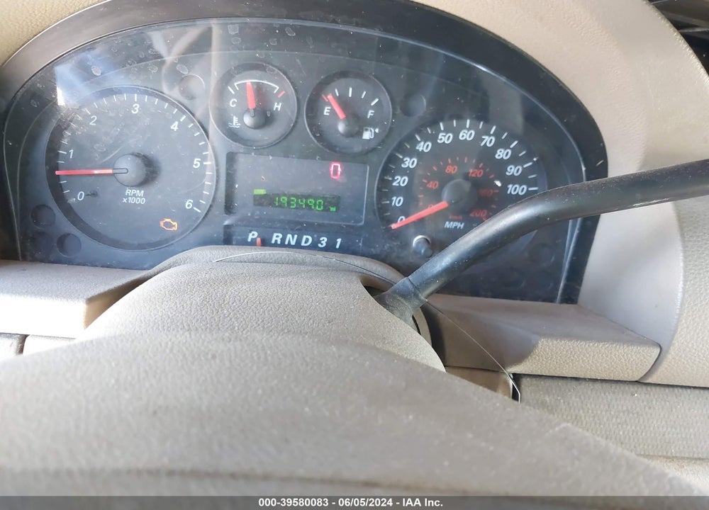 2004 FORD FREESTAR SES VIN: 2FMZA57664BA59310