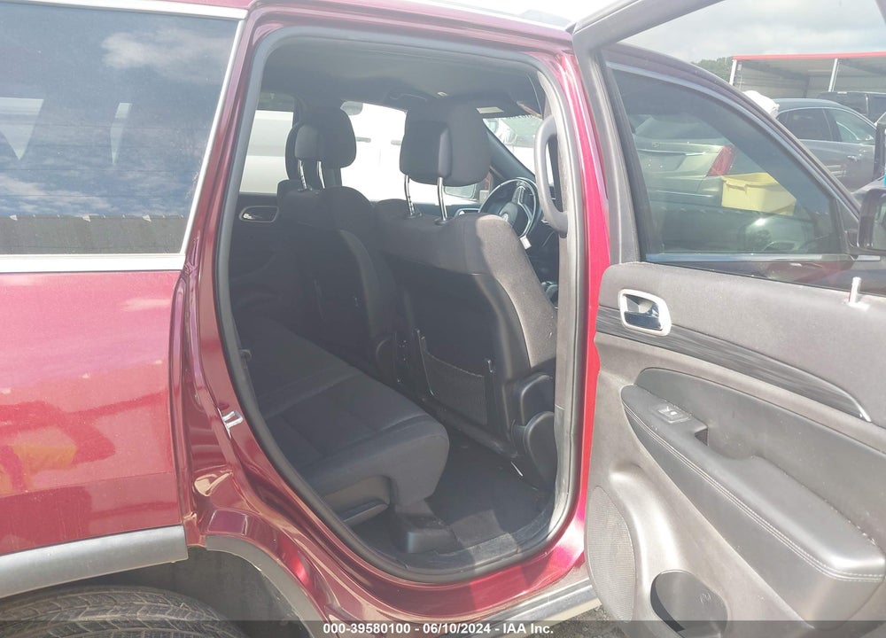 2020 JEEP GRAND CHEROKEE LAREDO E 4X2 VIN: 1C4RJEAG5LC212375